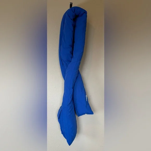 Olend Padded Puffer Scarf in Royal Blue - Picture 2 of 6
